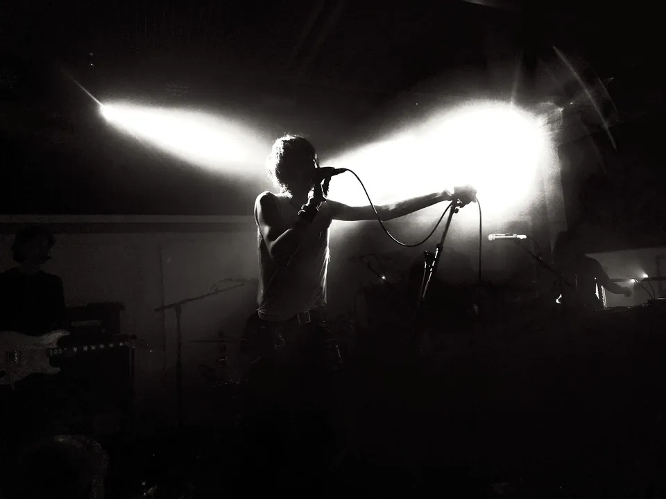 The Horrors at Strange Brew - photo 2