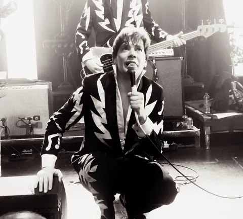 THE HIVES descend upon Bristol and tear the