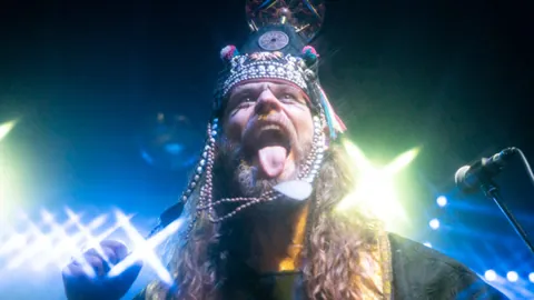Henge bring an entirely unique rave experience with Zpor never breaking character