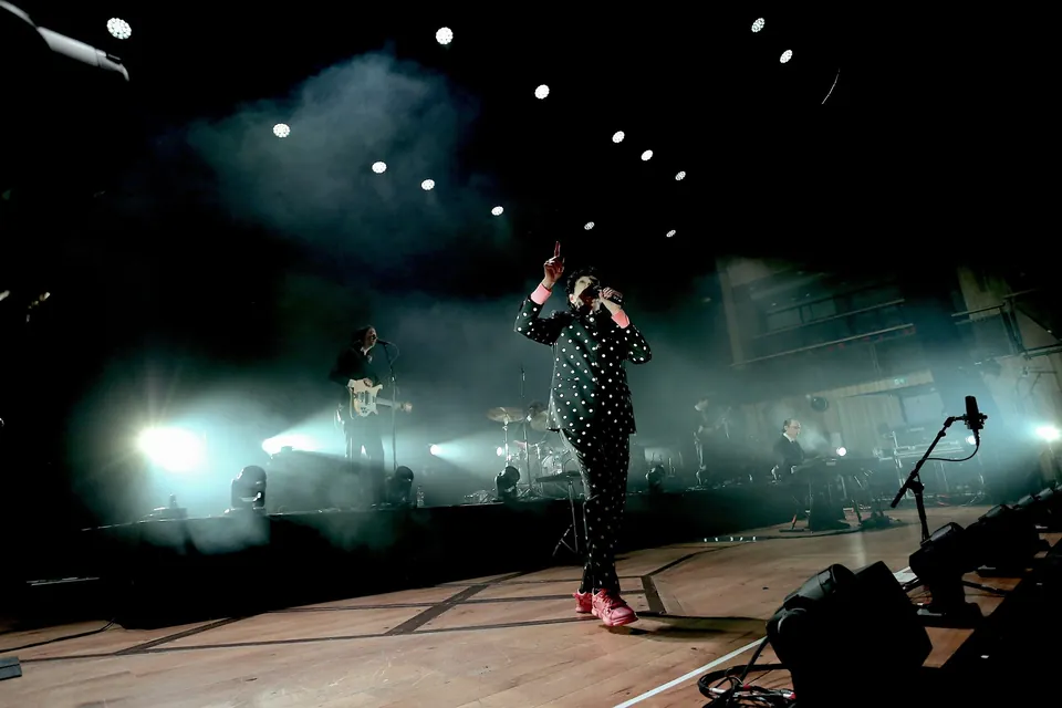 Sparks at Bristol Beacon - photo 6