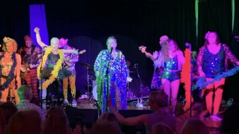 The audience were ready for a good time on Saturday night