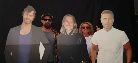 Reviewer Matt and his sister indulge in Take That mania