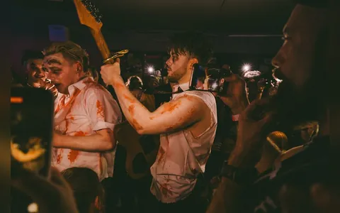 ONLY THE POETS dazzled The Louisiana in Bristol