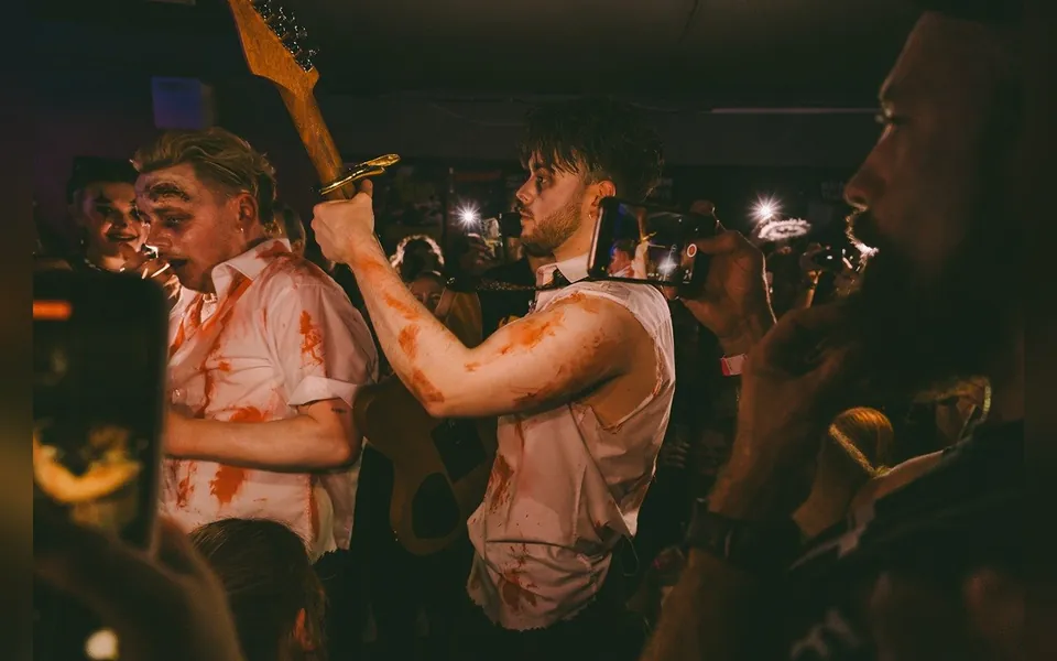 ONLY THE POETS dazzled The Louisiana in Bristol with a 'ghoulish' Halloween performance - photo 21